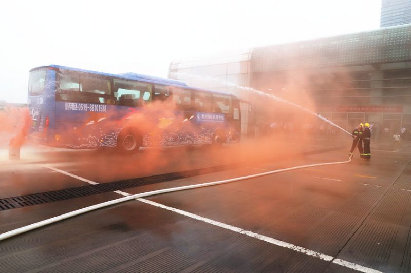 常運(yùn)集團(tuán)開(kāi)展突發(fā)事件、消防應(yīng)急演練